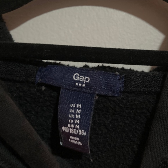 GAP Men's Black Hoodie with Logo - Picture 2 of 6